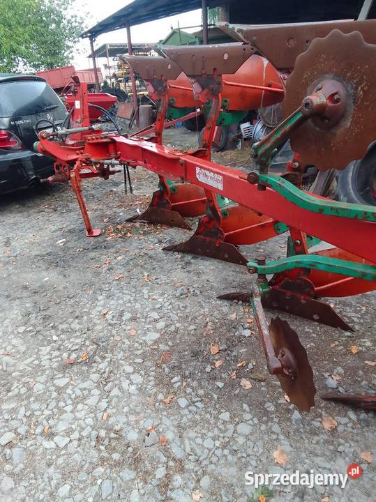 Plug obrotowy 4skibowy Bzowiec