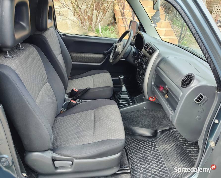 Ładny nie zgnity Suzuki Jimny 13 benzyna 4x4 Domaradz