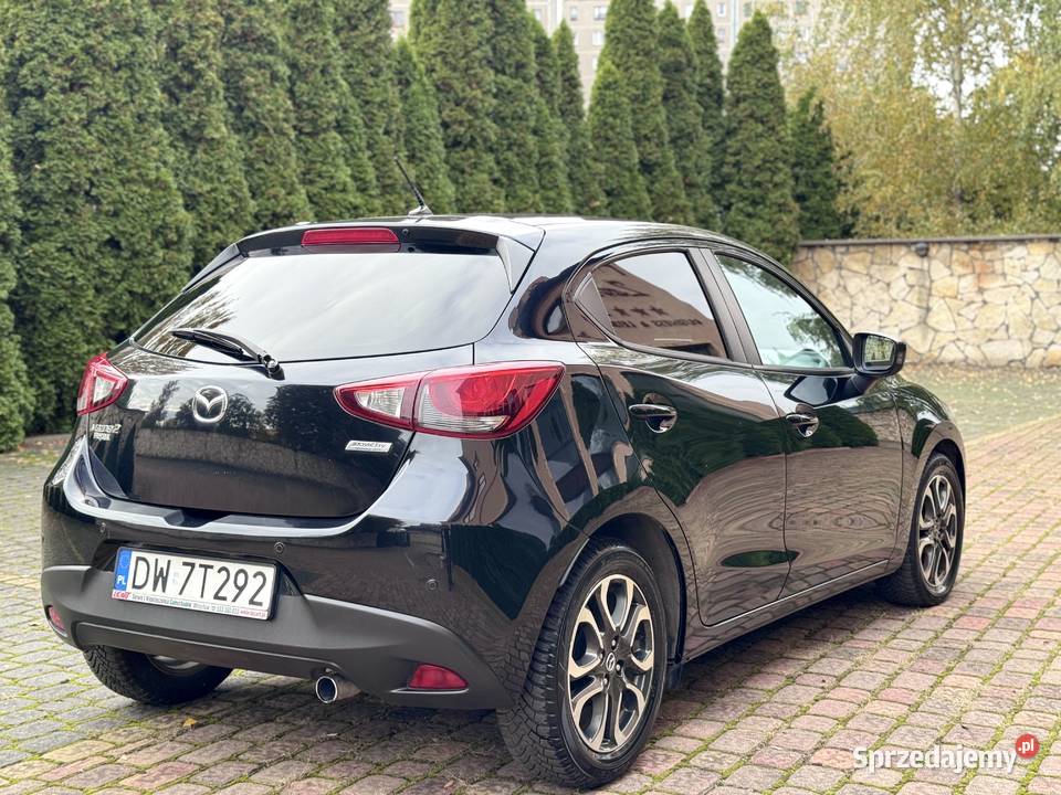 15 SKYACTIV Wyposażenia WHITE EDITION Mały nieuszkodzony sprzedam