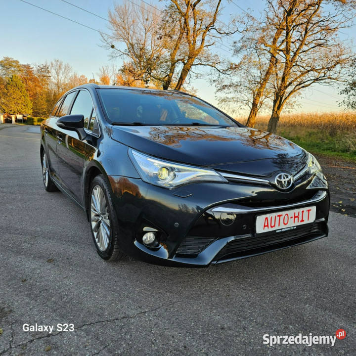 Toyota Avensis Aluminiowe Felgi Kamera Cofania wspomaganie kierownicy Avensis sprzedam
