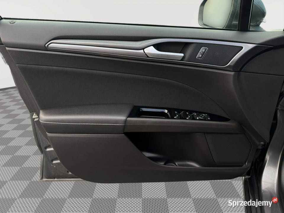 Ford Mondeo CT477AC20 Hybrid Titanium Podgrzf czujnik parkowania Pępowo