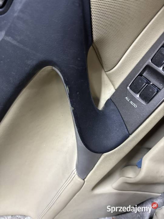 Komplet foteli fotele Lexus is220 is250 is350 Opole Lubelskie