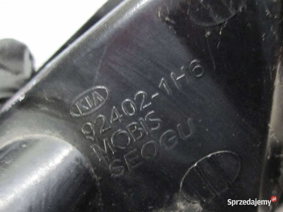 KIA PRO CEED I 10r lampa przeciwmgielna prawy sprzedam