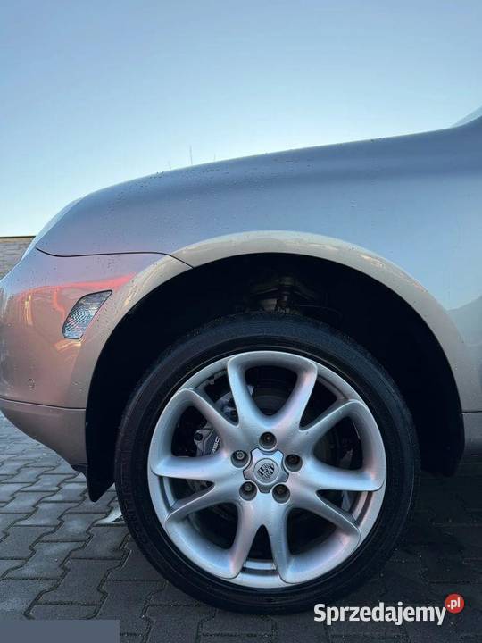 Porsche Cayenne 32 benzyna 250 2004r Niski Rok produkcji 2004 Dobroszyce sprzedam