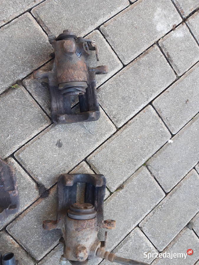 Oryginalne zaciski audi a4 b5 quattro Wisła