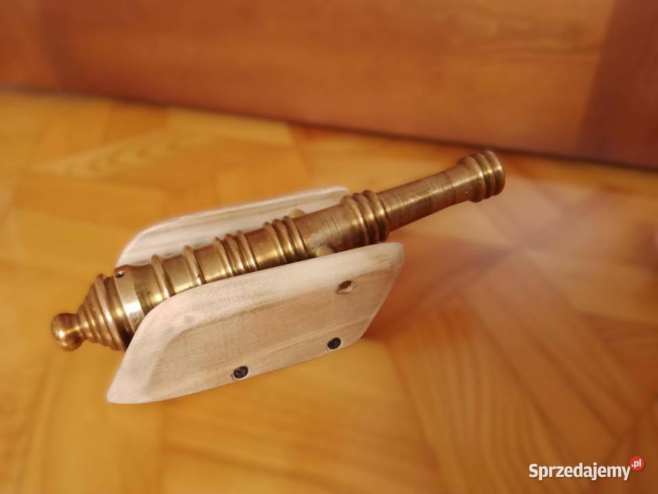 Armata armatka CP czarnoprochowa wiwatówka Militaria