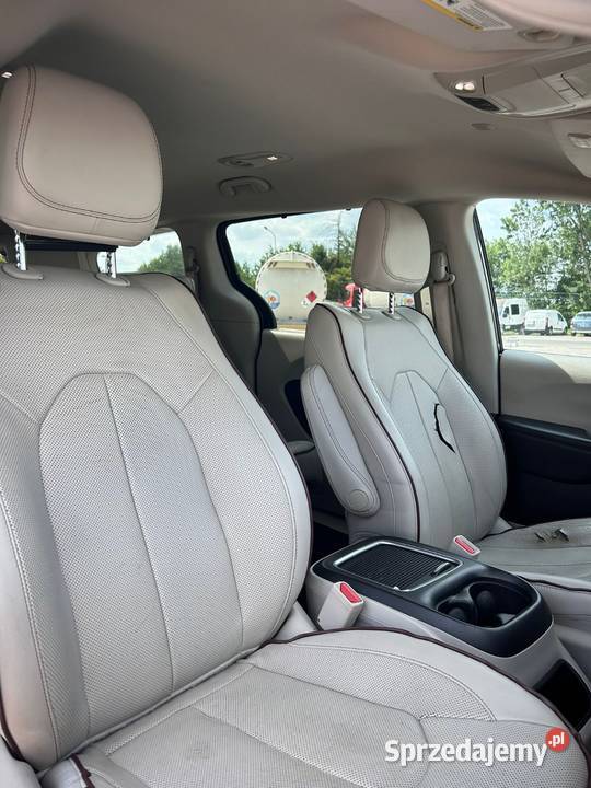 Chrysler Pacyfica 8os grudzien 16r limited Pacifica