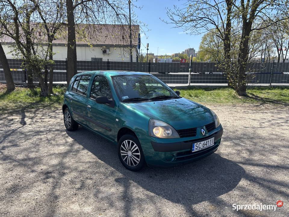 Clio niski przebieg na opłaty 1149cm3 Clio Częstochowa sprzedam