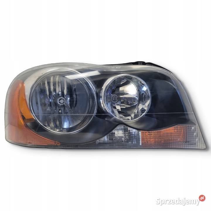 LAMPA PRAWA Volvo XC90 prawy przód przednia Chełm