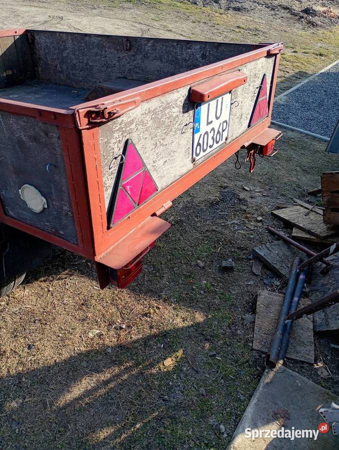 Przyczepka samochodowa