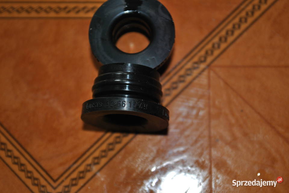 Uszczelki zbiorniczka płynu hamulcowego BMW E30 Części samochodowe Poręba