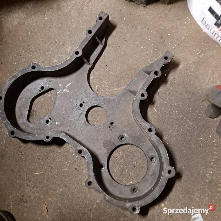 Pokrywa rozrządu ursus c330 Do ciągników Wschowa