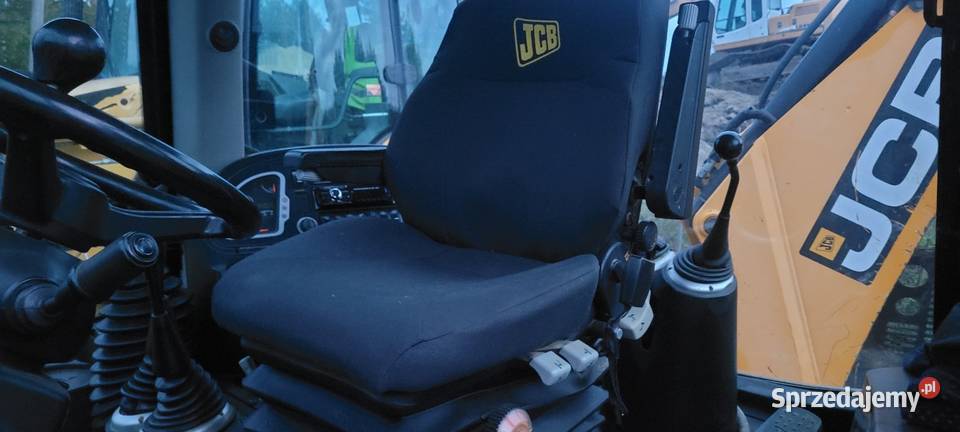 Jcb 3cx 2018 r trzy lyzki ładny stan lubelskie Tomaszów Lubelski sprzedam