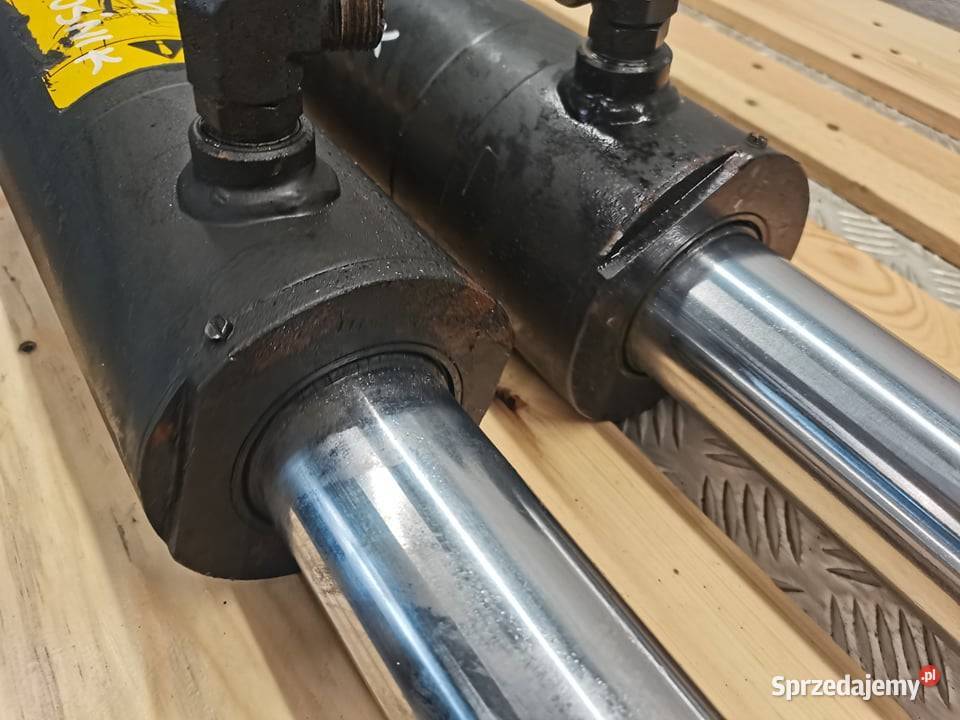 Cylinder hydrauliczny TUZ tylny Holland TG 230 Pozostałe wielkopolskie Wilkowo
