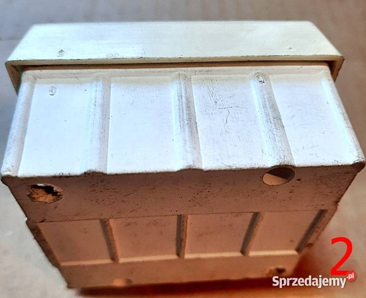 Wyłącznik hermetyczny natynkowy 220 V Gospel z Ostrów Wielkopolski
