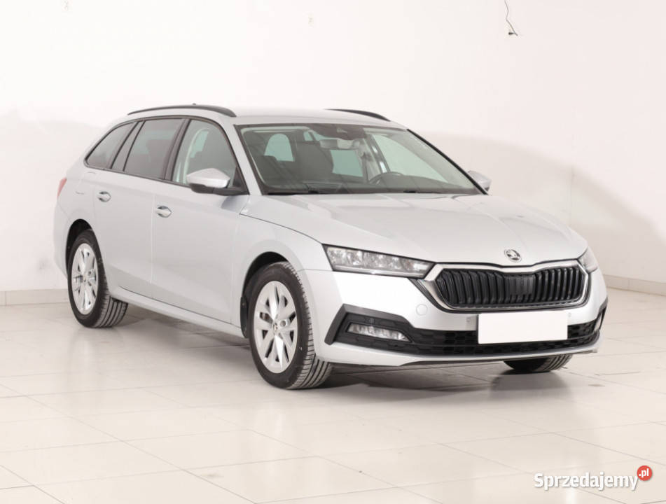 Skoda Octavia 15 TSI etec Rok produkcji 2021 sprzedam