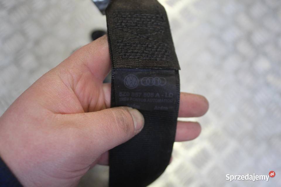 PAS BEZPIECZEŃSTWA PRAWY TYŁ VW FOX 5Z0857806A