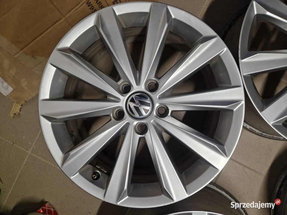 felgi vw 5x112 75j 17 et 51 Volkswagen OE Ropczyce