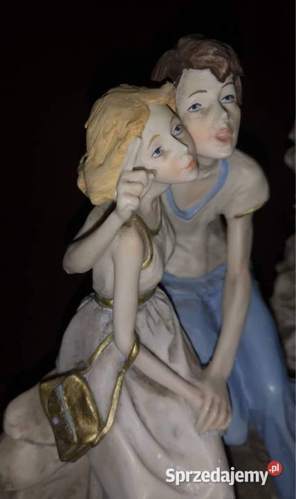 Figurka Capodimonte Pary kochanków Siedząca Para Gdańsk