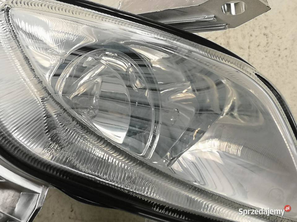 LAMPA HALOGEN PRAWY LANCIA YPSILON 2003 51756717 osobowe