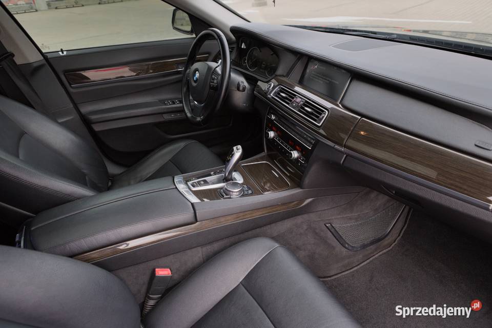 BMW F02 serii 7 30B 320