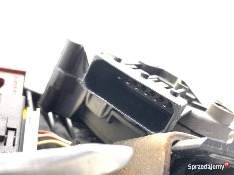 PEDAŁY MANUAL OPEL ASTRA J 13252702 16 180 Pedały