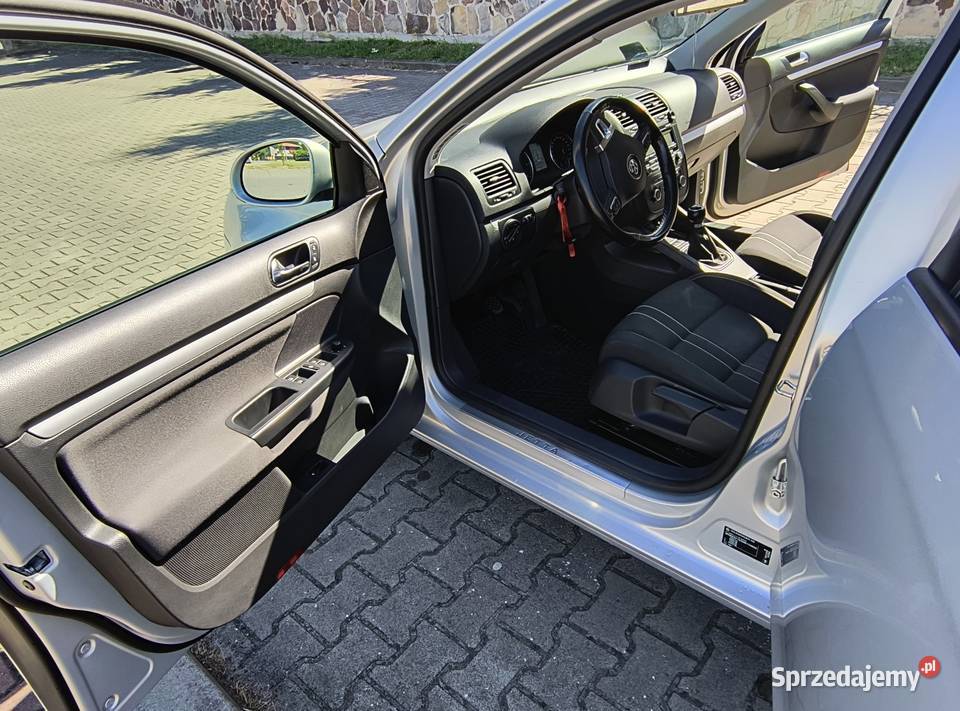 VW JETTA 2010 Oryginalny Lakier Salon Polska Zarejestrowany w Polsce