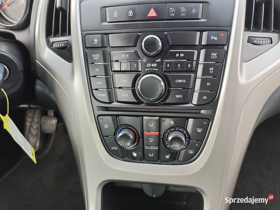Opel Astra 14T Benzyna Turbo dobrze wyposażona benzyna Wola sprzedam