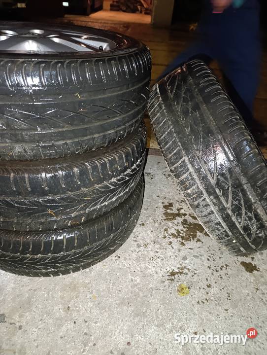 Sprzedam Toyota Yaris 13 2007 Yaris Piasek