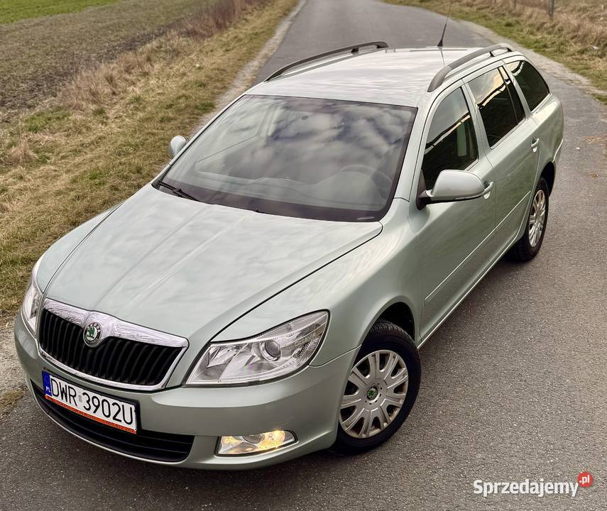 Skoda Octavia 4x4 20 TDI podniesione zawieszenie Rok produkcji 2009 Wrocław