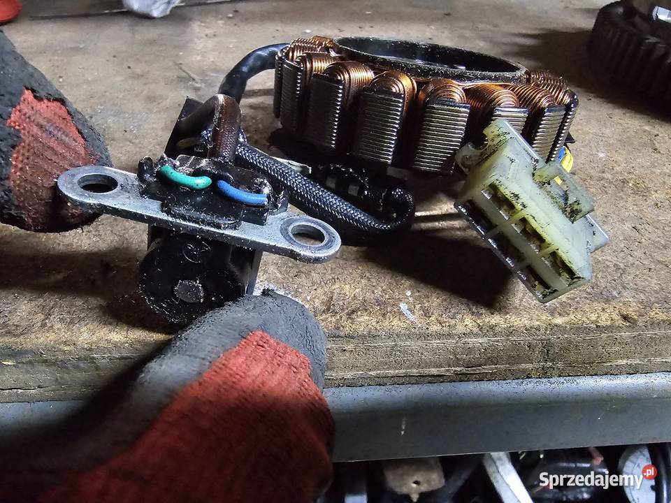 Honda CBR 125 jc34 iskrownik stojan alternator Jelenia Góra
