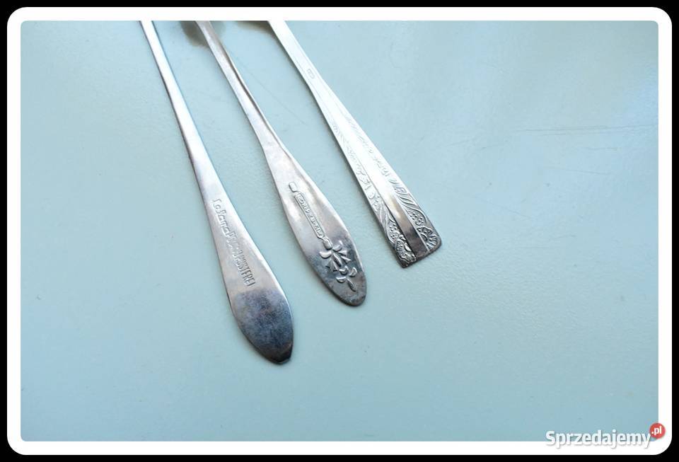 Trzy widelczyki do sera itp vintage raczej Płock