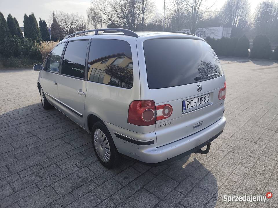 Sharan 19 TDI 130 7 osób manualna