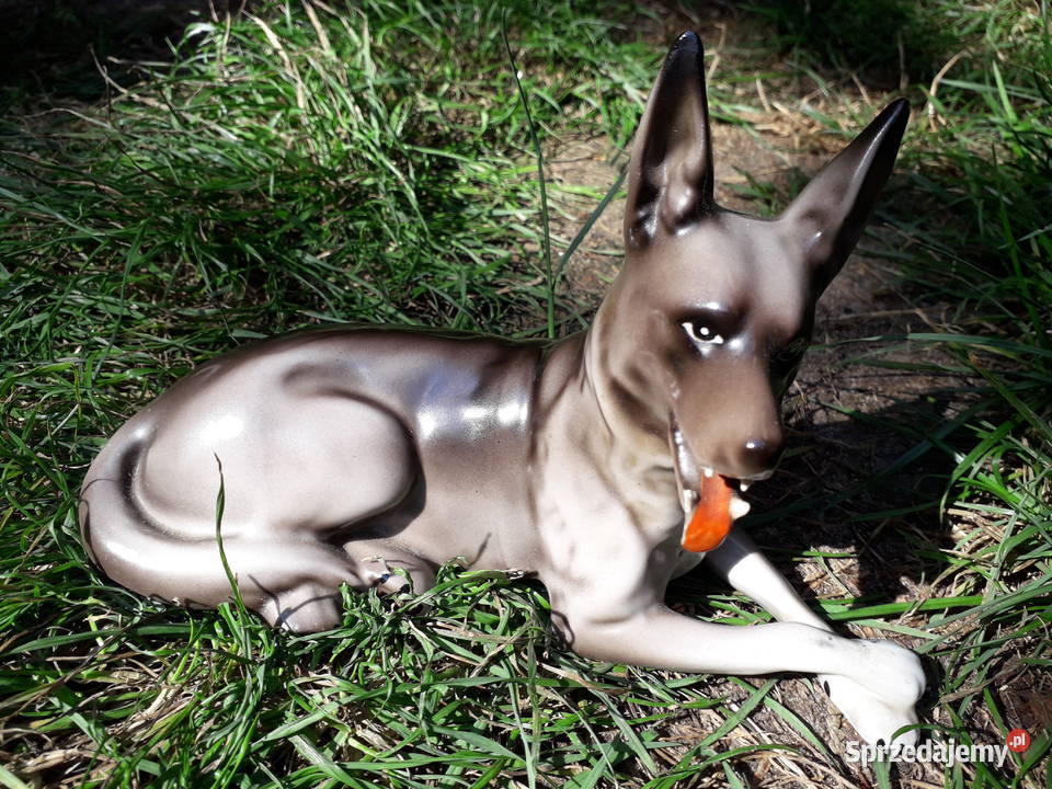 Na prezent figurka porcelanowa wilczur wilk mazowieckie Warszawa