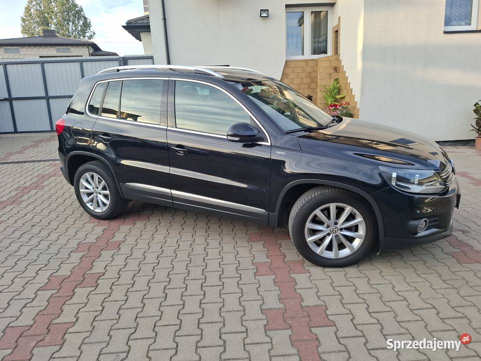 Volkswagen Tiguan 14 BenzynaSerwisBogata asystent pasa ruchu Chybice