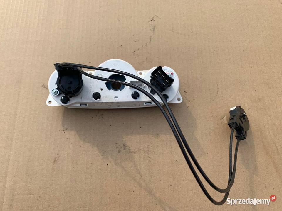 Panel nawiewu Ford Focus mk1 lift Szczecin