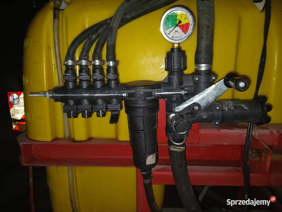 Opryskiwacz 600l 12m nieuszkodzony warmińsko-mazurskie