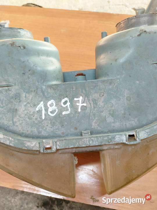 Przednia lampa skuter quantum ZIP itp