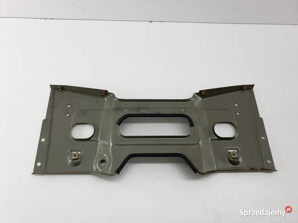 OBUDOWA PODSTAWA OSLONA PLYTA MAN LE Części montażowe