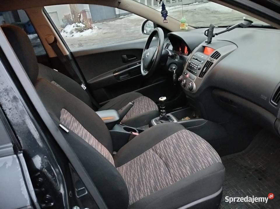 Sprzedam Kia ceed Podkońce