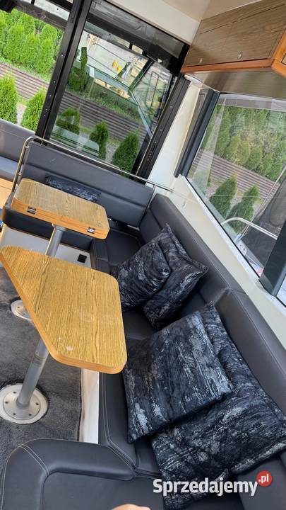 Na sprzedaż luksusowy jacht motorowy houseboat Wilkaski