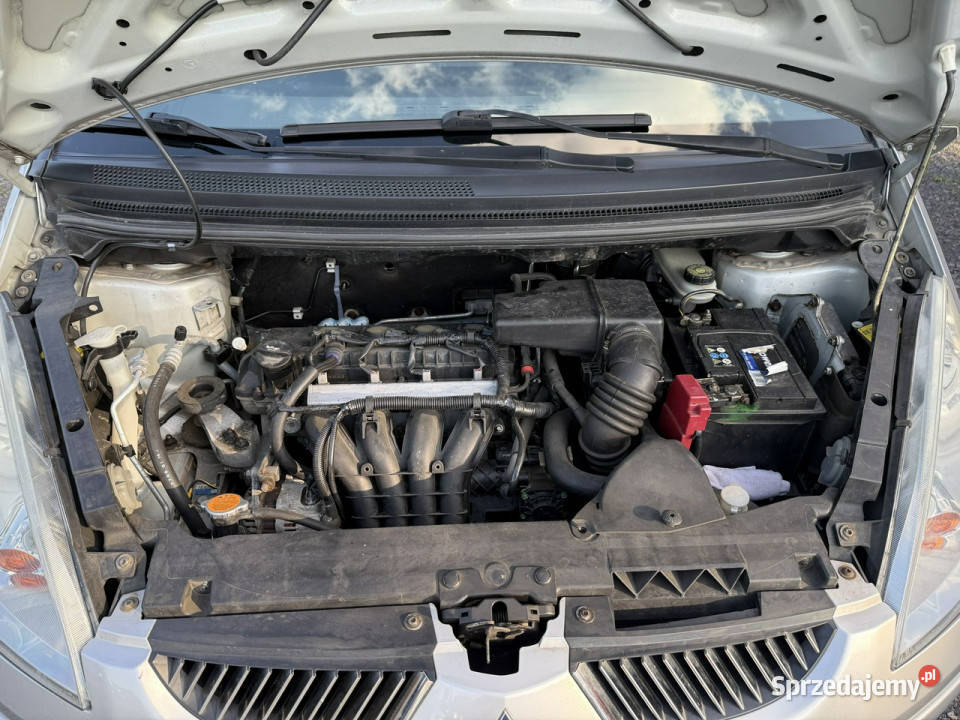 Mitsubishi Colt 13 benzyna zarejestrowany Z30 Colt