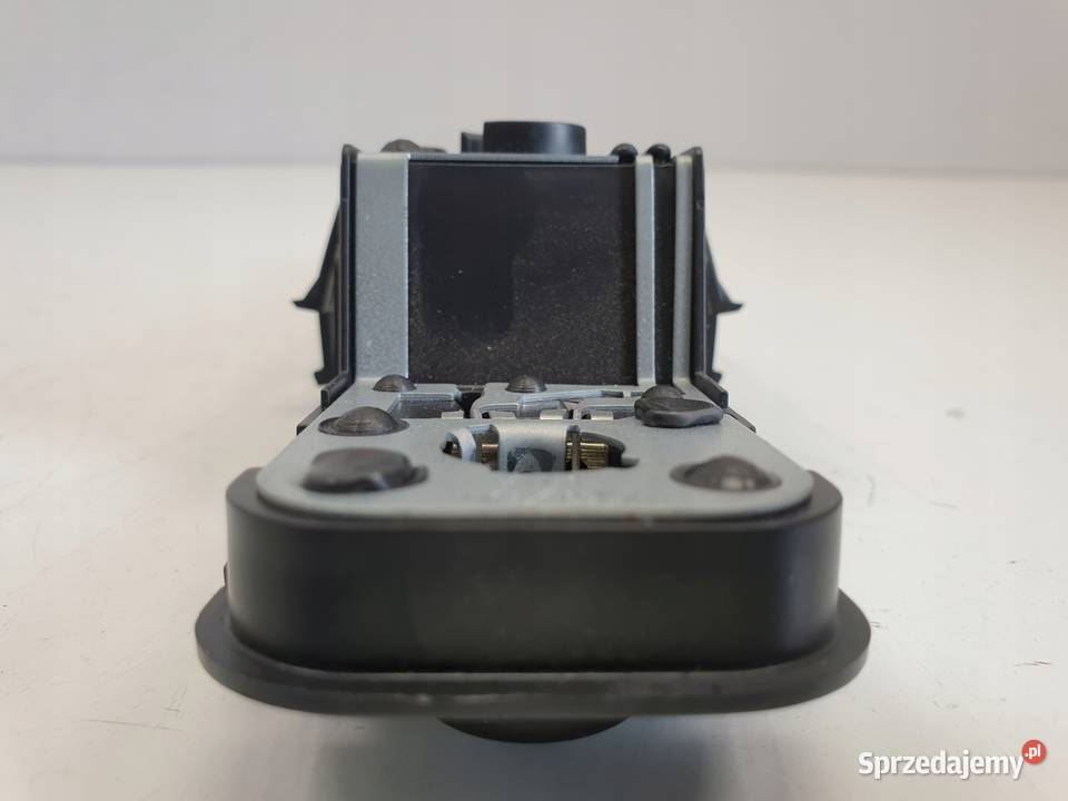 Nissan Almera N16 0003r LEWY WKŁAD TYLNEJ LAMPY lubelskie Rudka