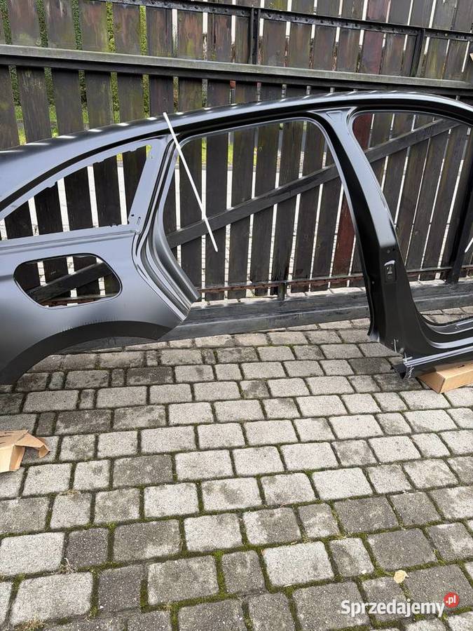 Audi A5 Sportback 25 poszycie błotnik tylny próg osobowe śląskie Bielsko-Biała sprzedam