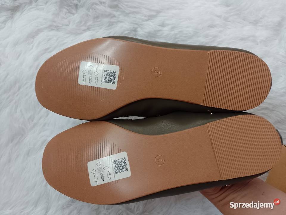 39 ASOS Design Bogato zdobione dżetami baleriny 25cm Kraków