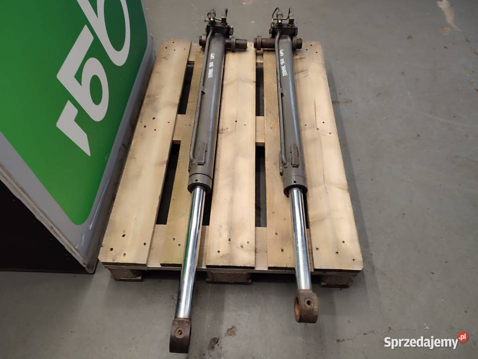 Siłownik hydrauliczny wychyłu przedniego Wilkowo sprzedam