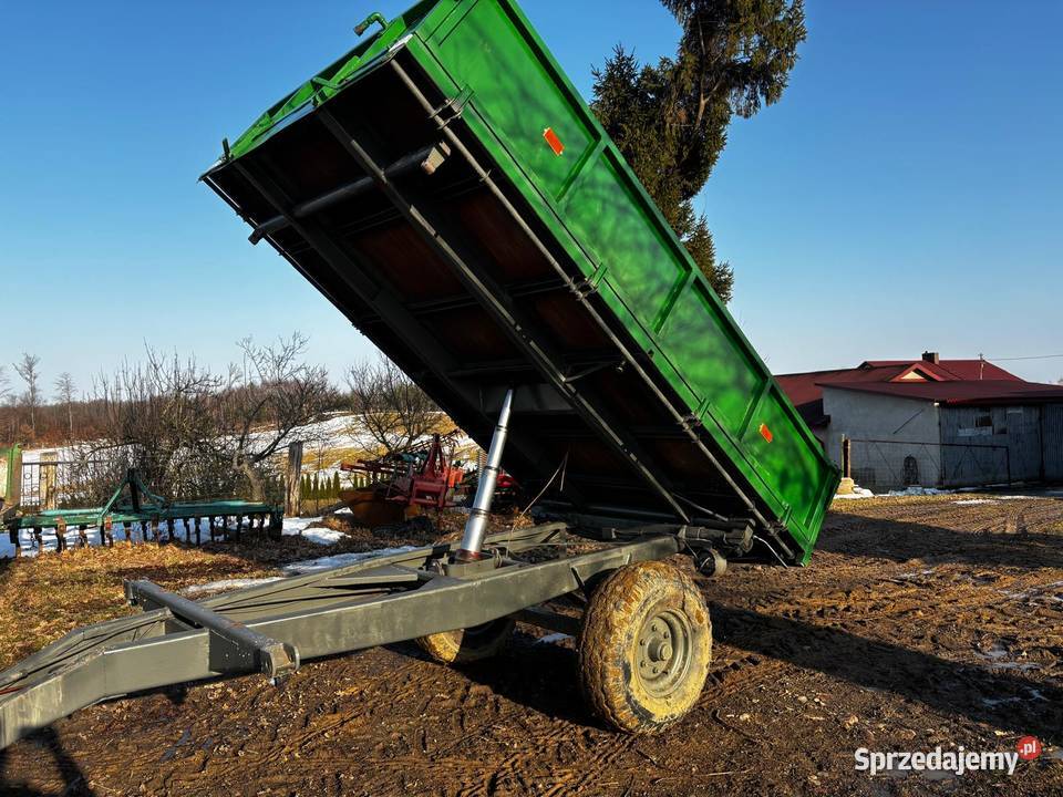 Przyczepa wywrot 3 stronny Stan nieuszkodzony Nakla