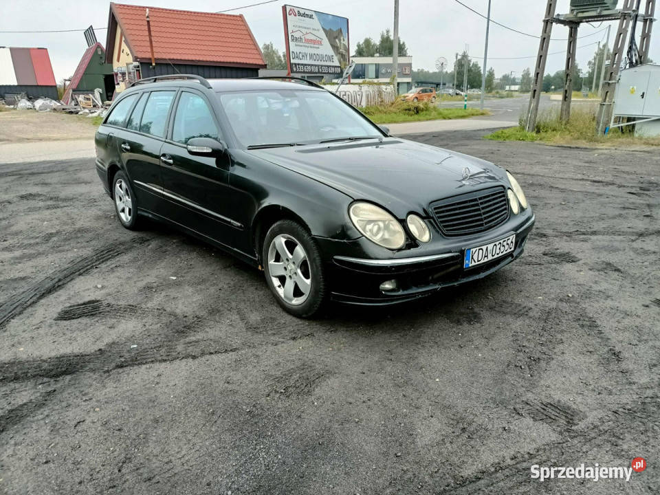Mercedes E 320 Mercedes E klasa 32lpg 03r czarny Mercedes-Benz małopolskie Tarnów