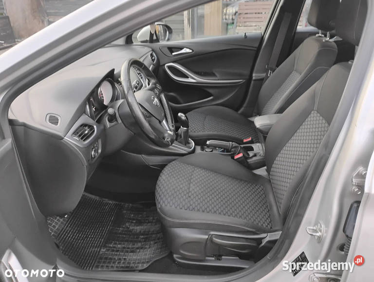 ASTRA K 2018r 16Diesel Delikatnie uszk bok sprzedam