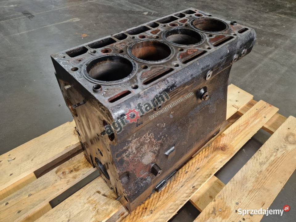 Blok silnika Case 833 745XL 845 844XL Byków